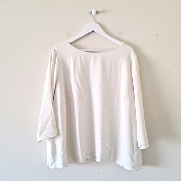 Talbots Blouse Top Ivory Cream Crewneck 3/4 Sleeve Scallop Hem Overlap Polyester - Picture 3 of 8